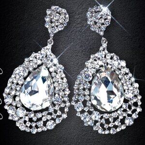 Sparkly TearDrop Chandelier Formal Earrings Pageant Bridal Occasi…